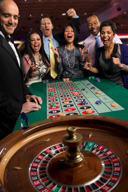 opesia hk app showing live blackjack table with dealer and players
